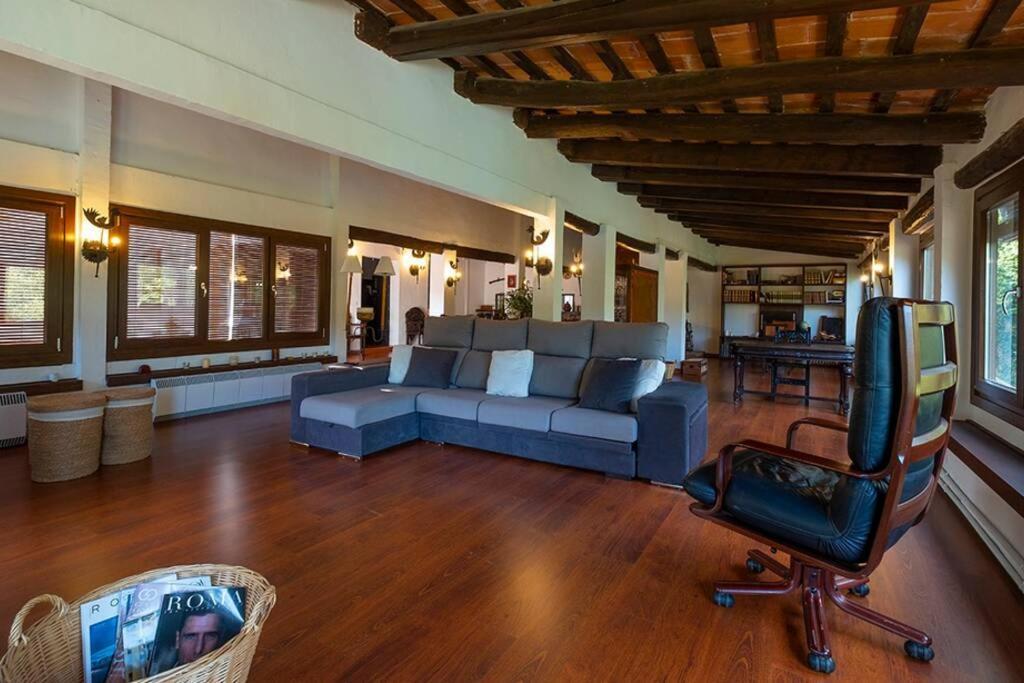 Casa Rural Mas Del Gall - Casa Nova, Barcelona Βίλα Tordera Εξωτερικό φωτογραφία